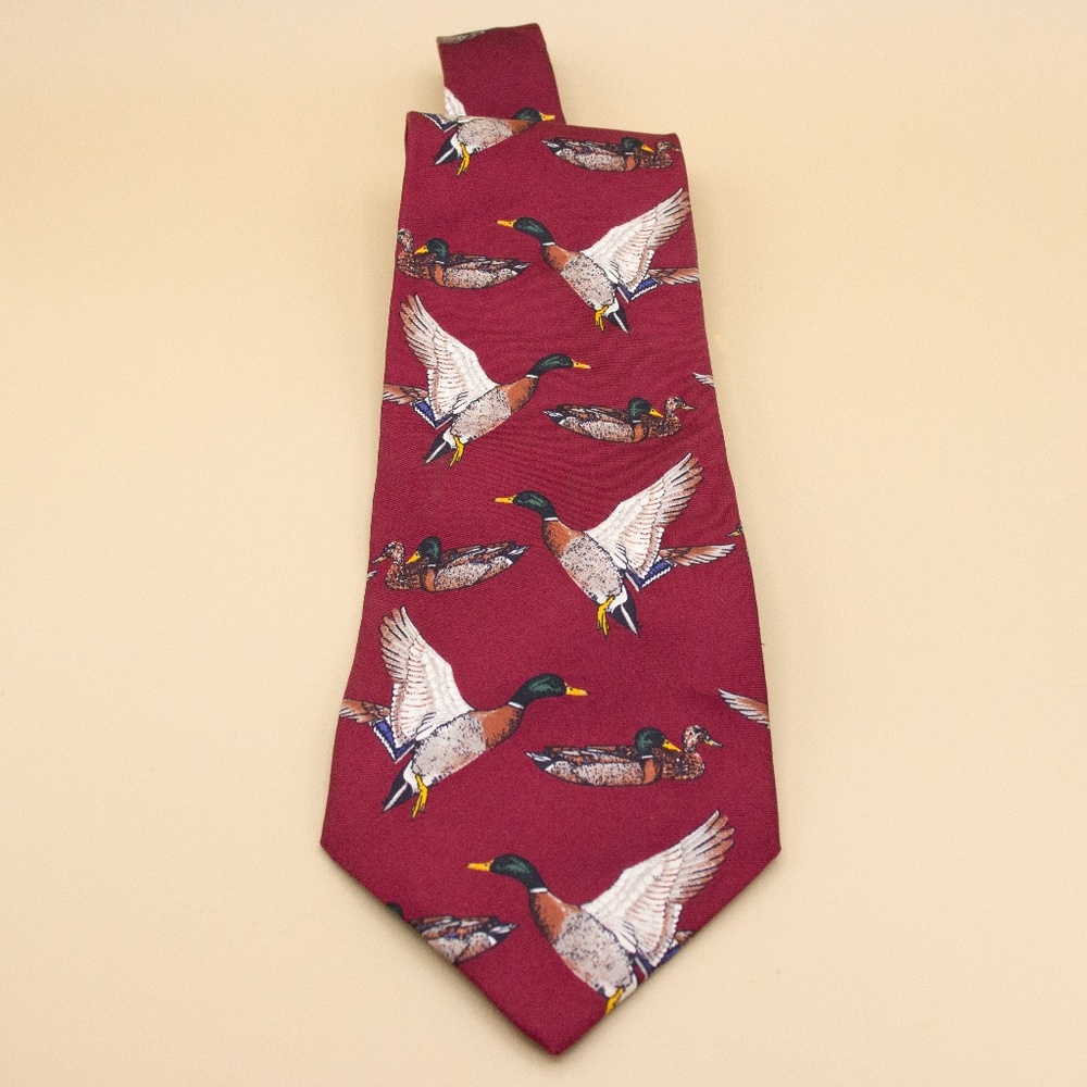 Vintage Duck Unlimited Dark Red Burgundy Mallard Duck Silk Necktie 56" Long